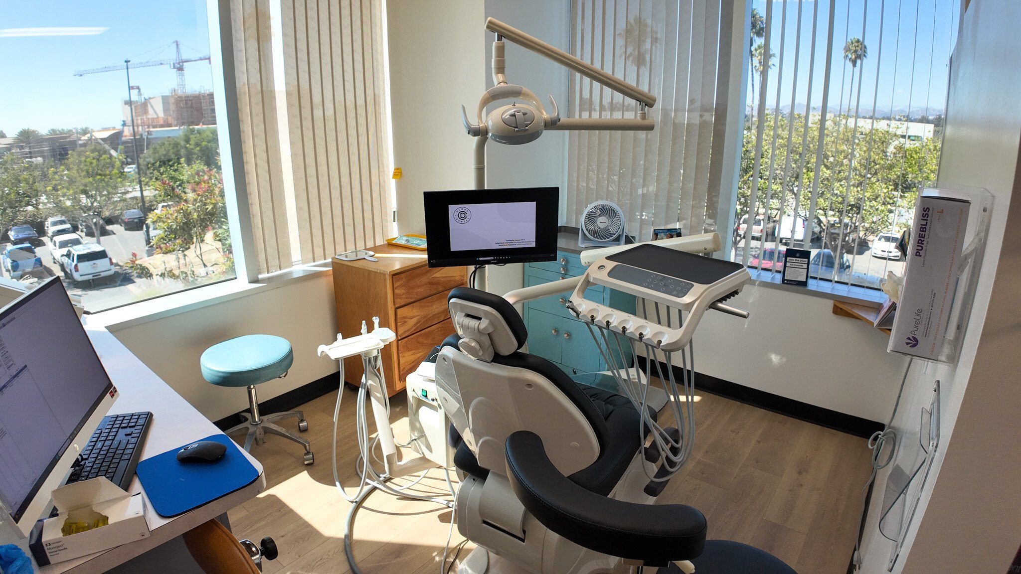 Dentist in Riverpark